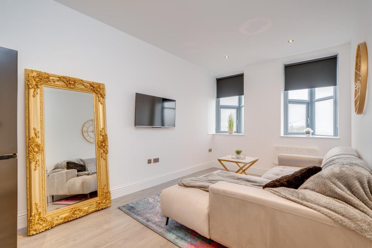 Town House Apartments Вэйкфильд Экстерьер фото
